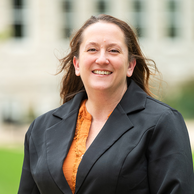 Laura Smith '00